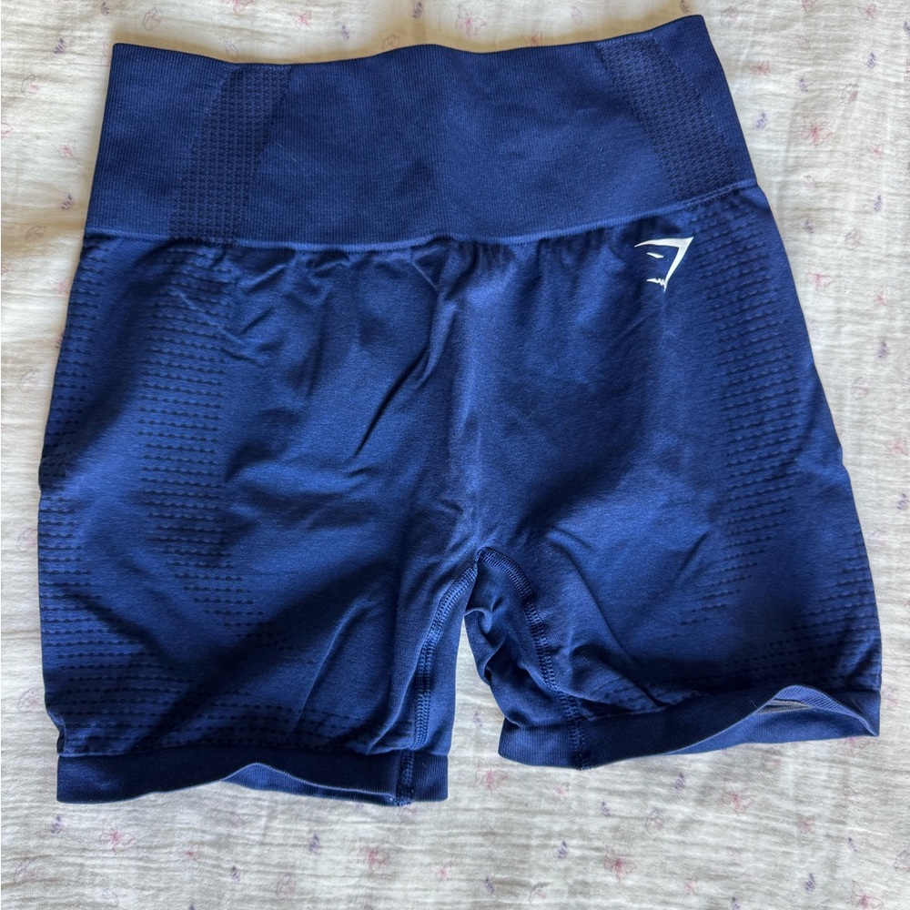 Gymshark vital shorts medium 💙